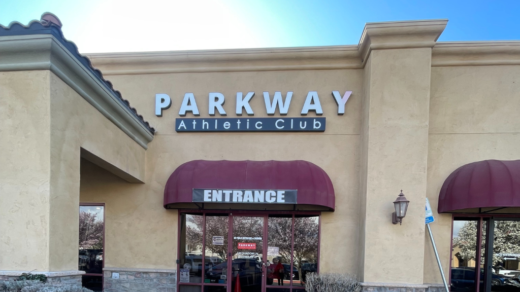 Outside Parkway Athletic Club Fernley
